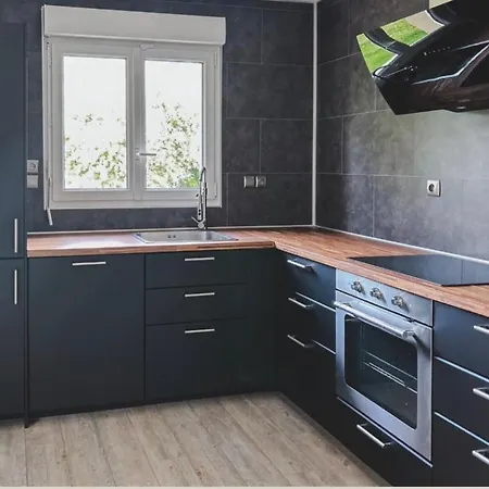 Maison Familiale 10 Personnes 5 15 Minutes D'angers Сasa de vacaciones Saint-Clement-de-la-Place
